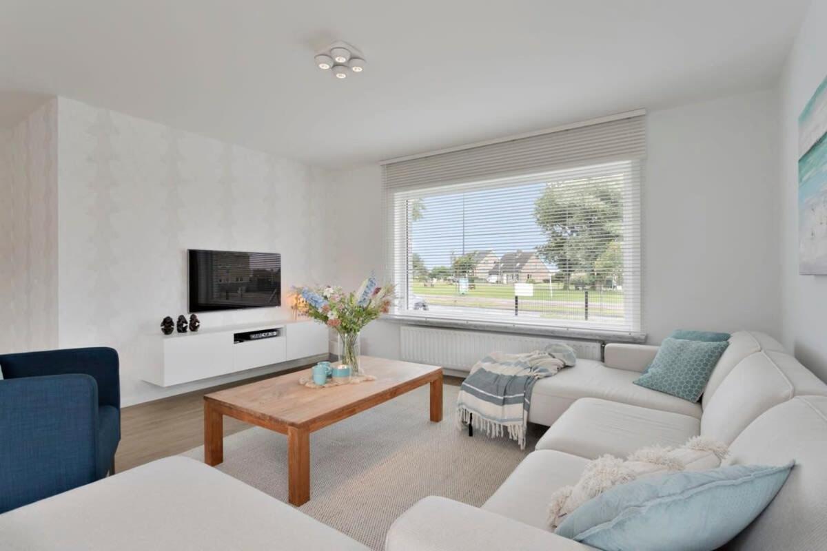 Huswell - Spacious Bungalow With Garden Near The Beach & Sea ミデルケルケ エクステリア 写真